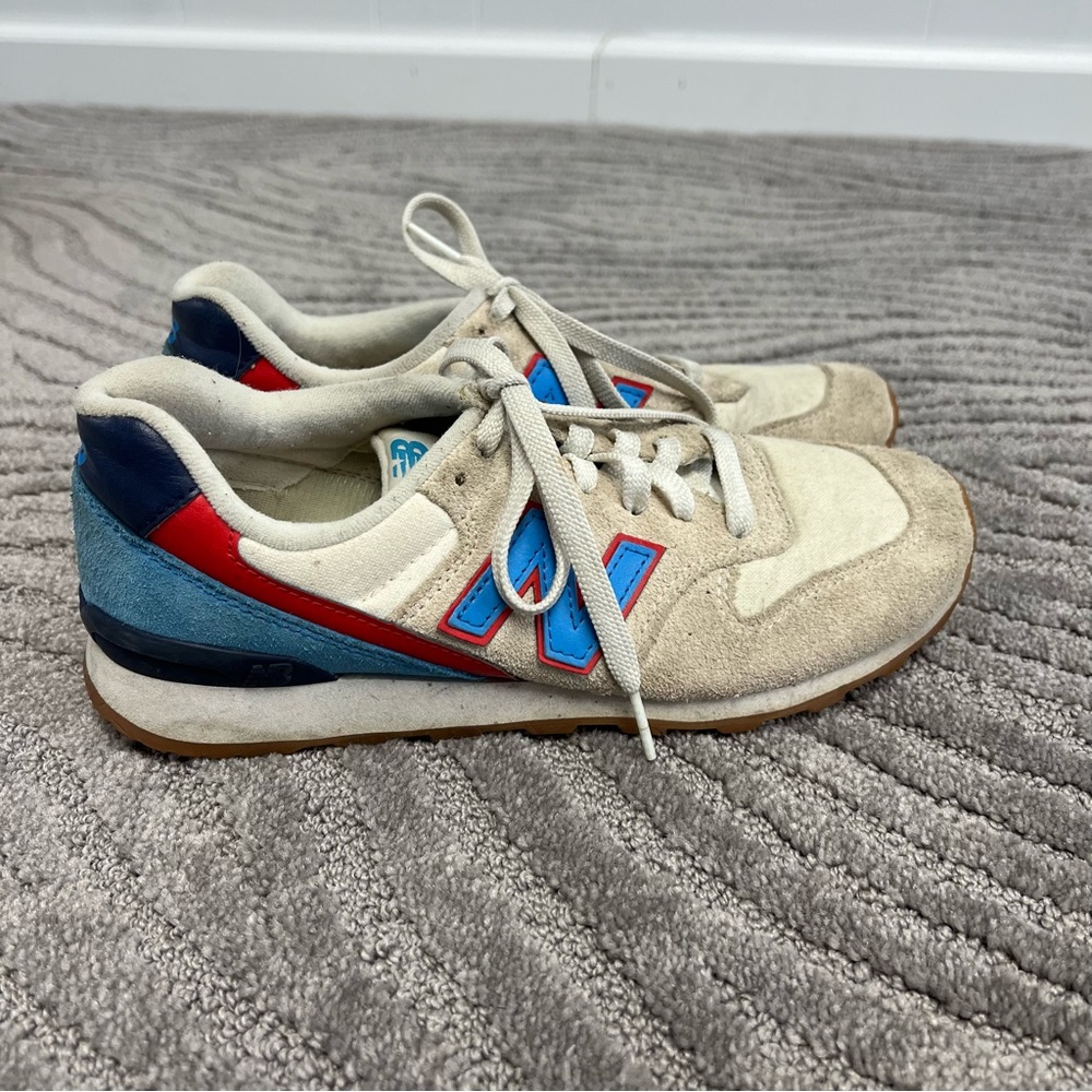 NEW BALANCE sneakers